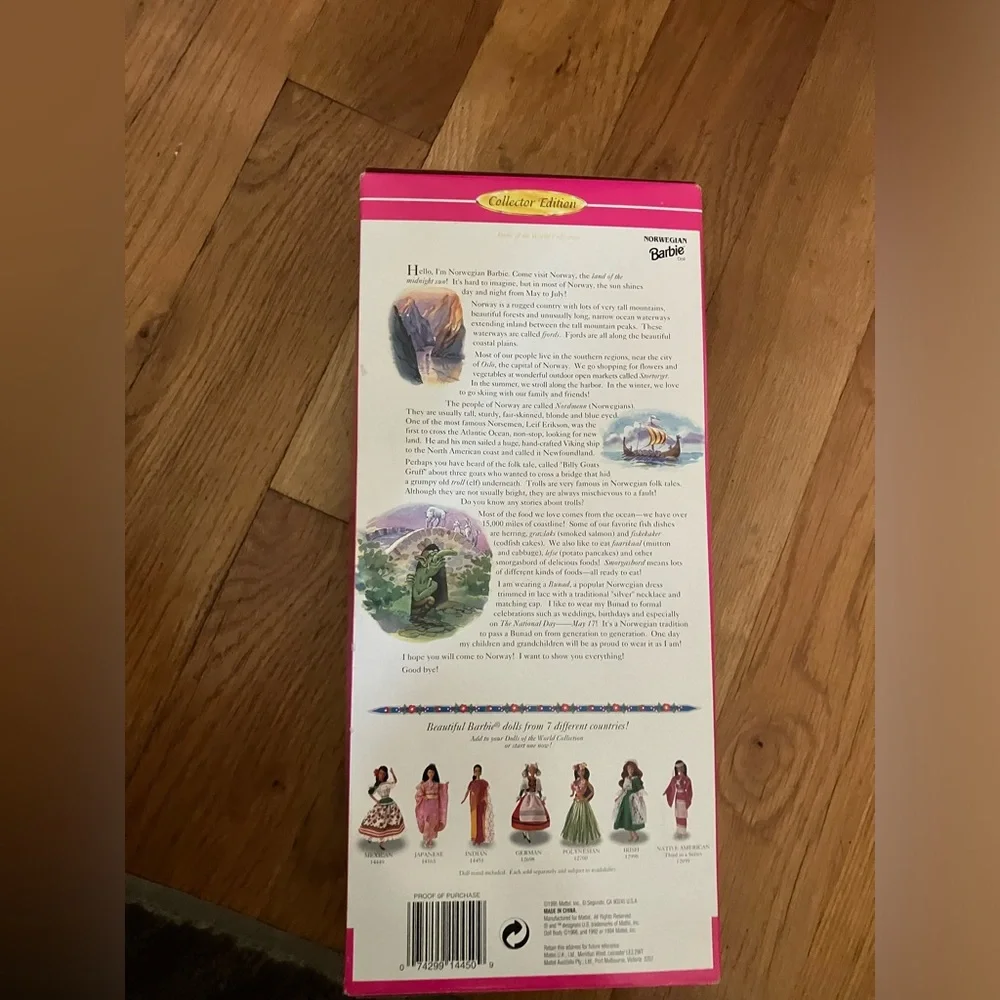 Barbie collector dolls in the boxes Around the World - Picture 8 of 10